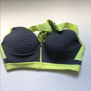 NWOT VSX front close sports bra 34B